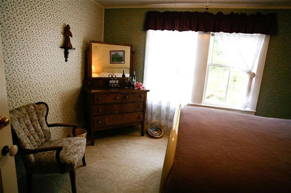 The Historic Requa Inn 克拉马斯 外观 照片